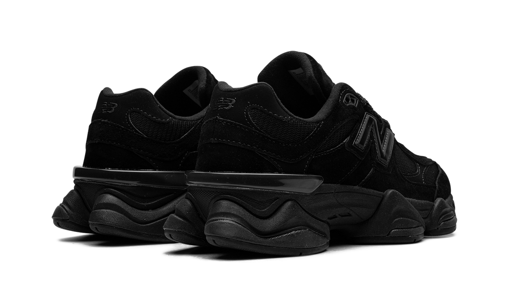 9060 "Triple Black" U9060BPM
