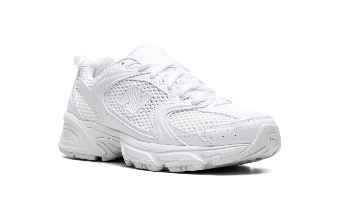 530 "Triple White" MR530PA