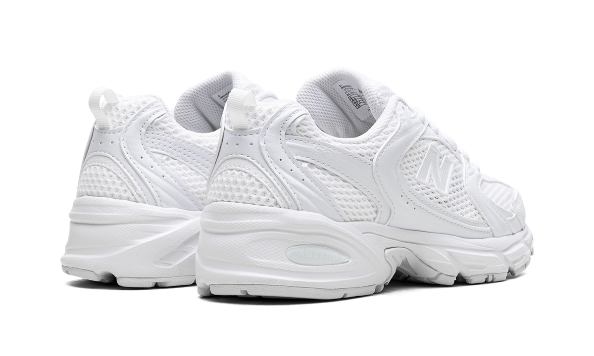 530 "Triple White" MR530PA